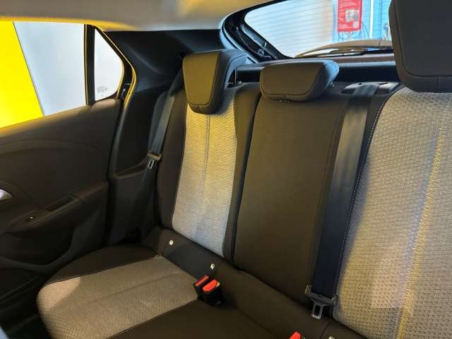 Fahrzeugbild eines Opel Corsa