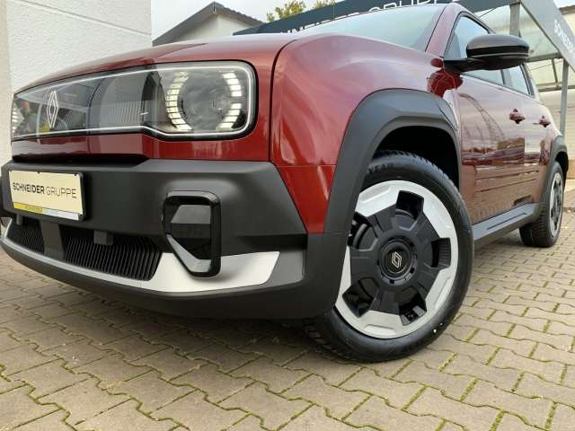 Fahrzeugbild eines Renault 4 E-TECH