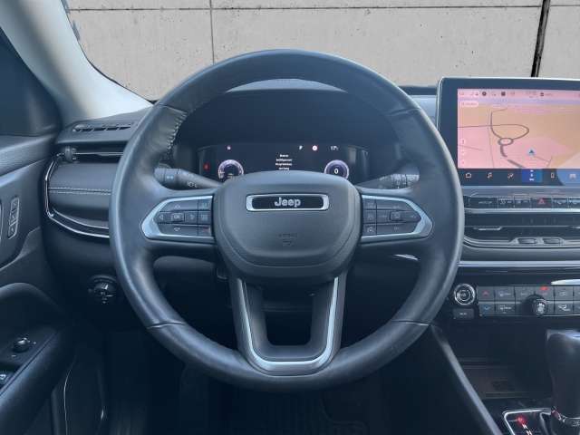 Fahrzeugbild eines Jeep Compass