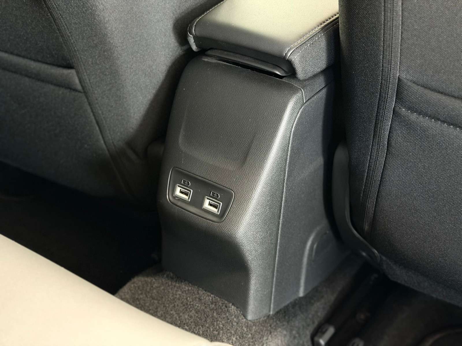 Fahrzeugbild eines Peugeot 208