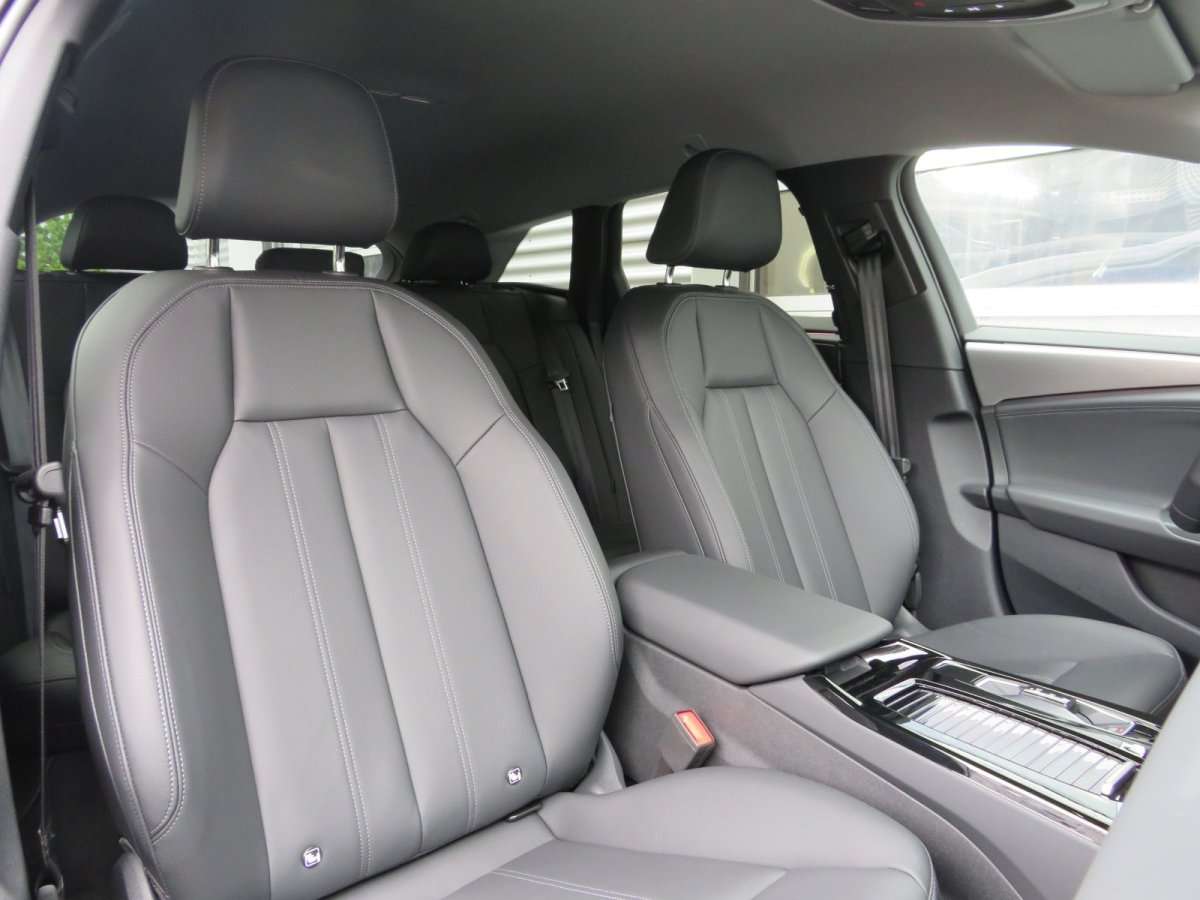 Fahrzeugbild eines Audi A6 e-tron