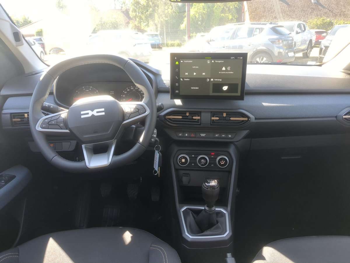 Fahrzeugbild eines Dacia Sandero