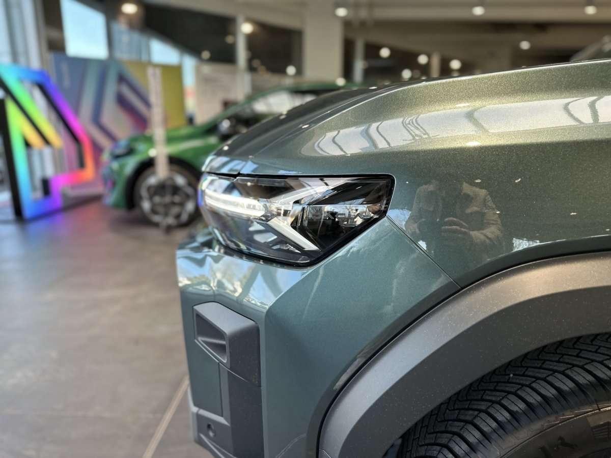Fahrzeugbild eines Dacia Bigster