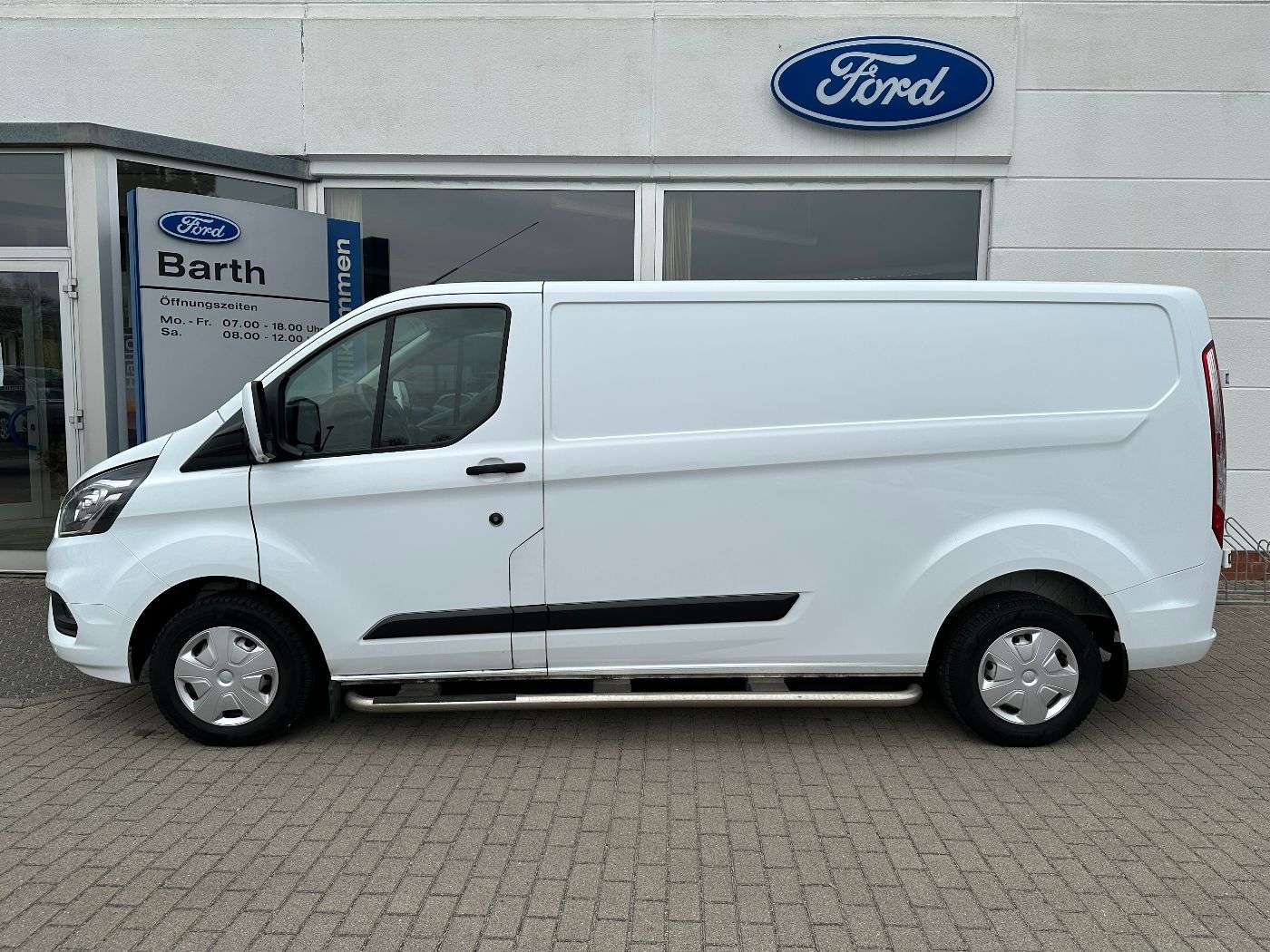 Fahrzeugbild eines Ford Transit Custom