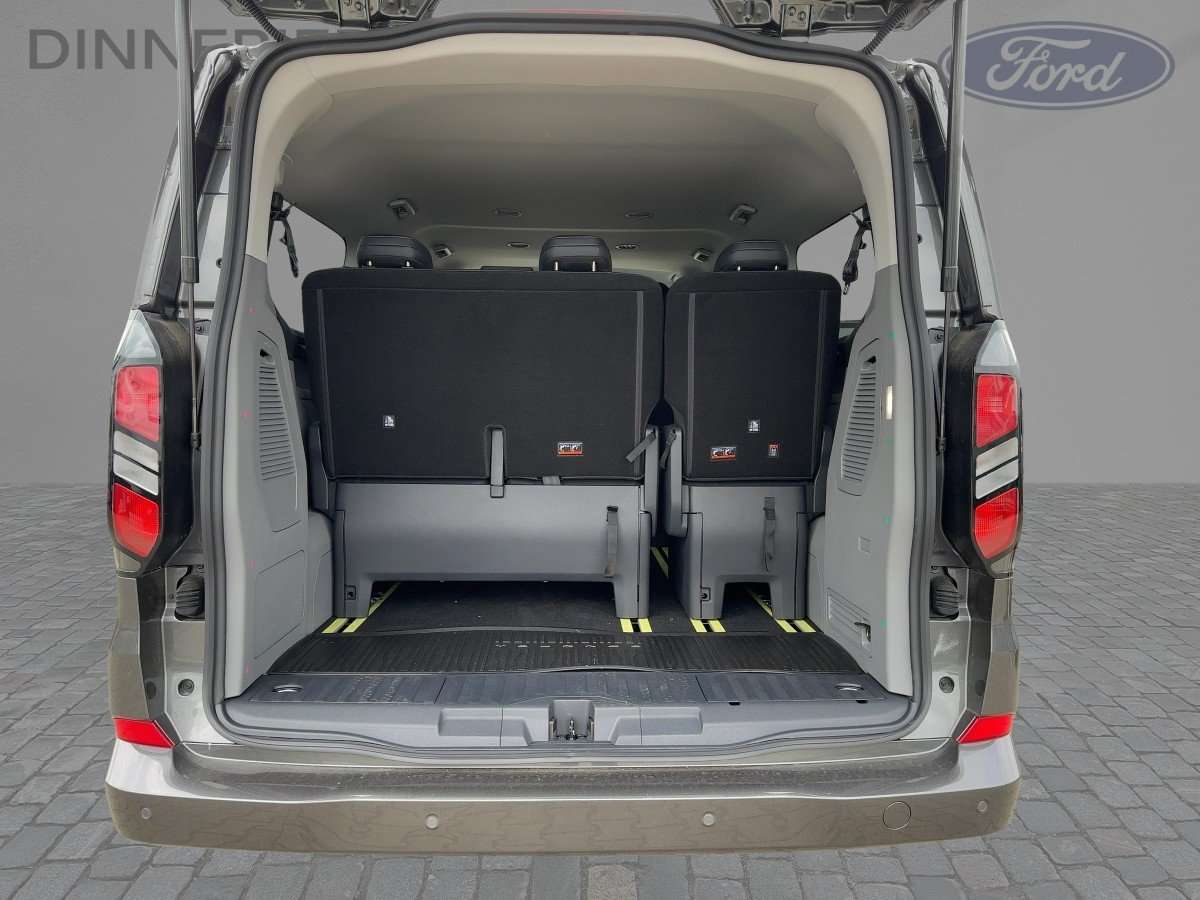 Fahrzeugbild eines Ford Tourneo Custom