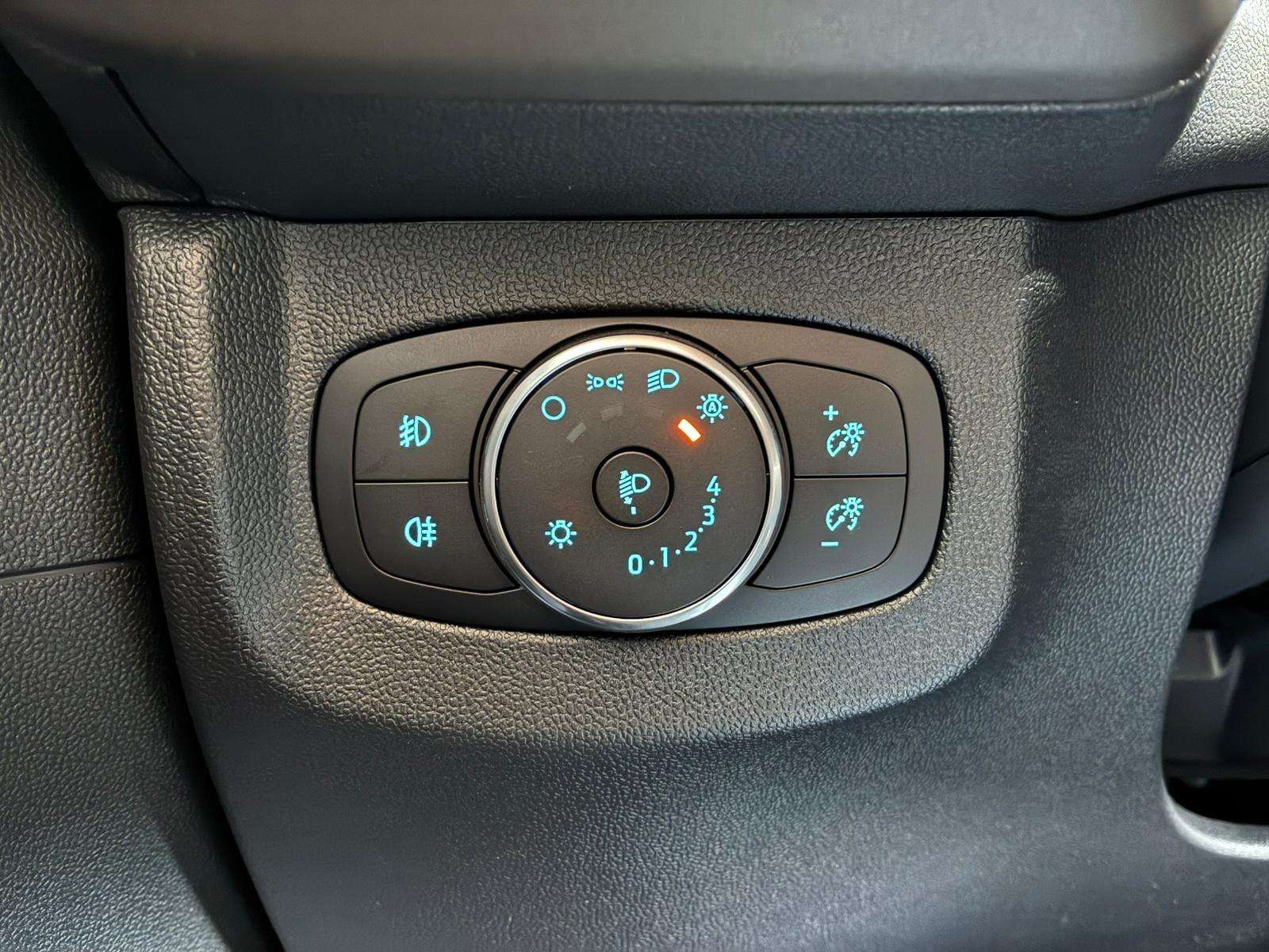 Fahrzeugbild eines Ford Tourneo Courier
