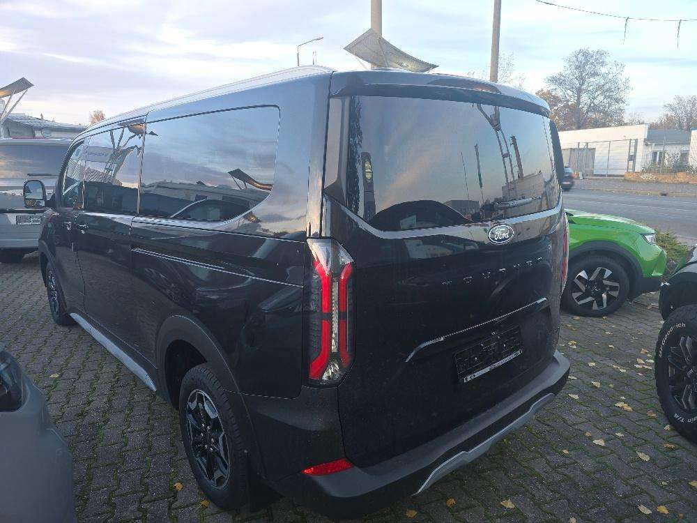 Fahrzeugbild eines Ford Tourneo Custom