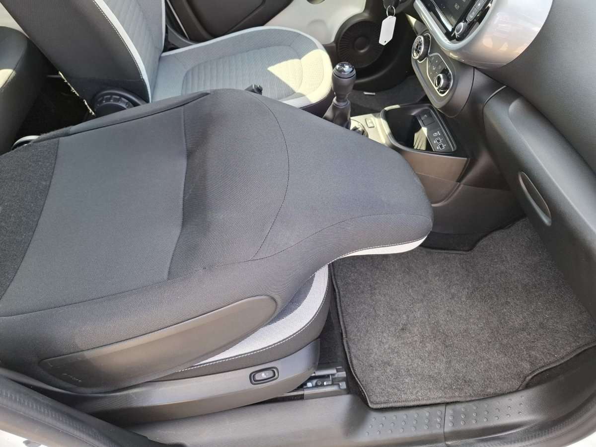 Fahrzeugbild eines Renault Twingo