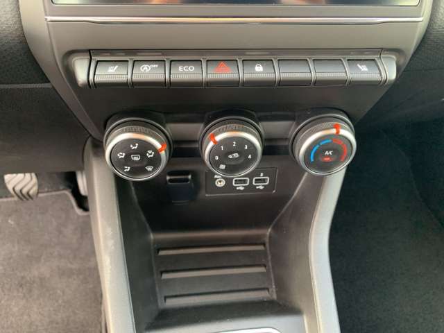 Fahrzeugbild eines Renault Clio