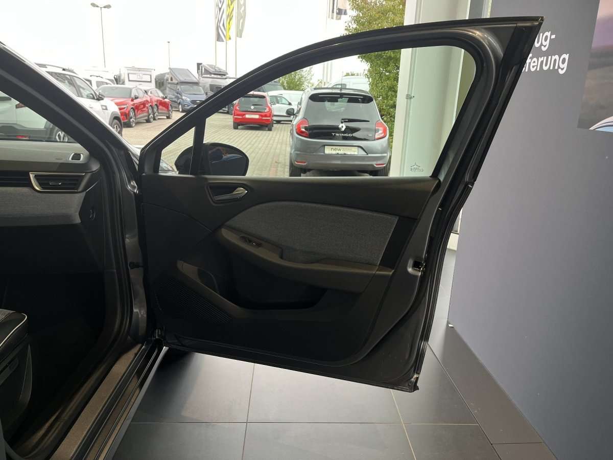 Fahrzeugbild eines Renault Clio