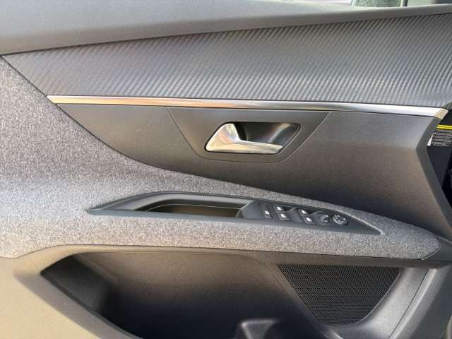 Fahrzeugbild eines Peugeot 5008