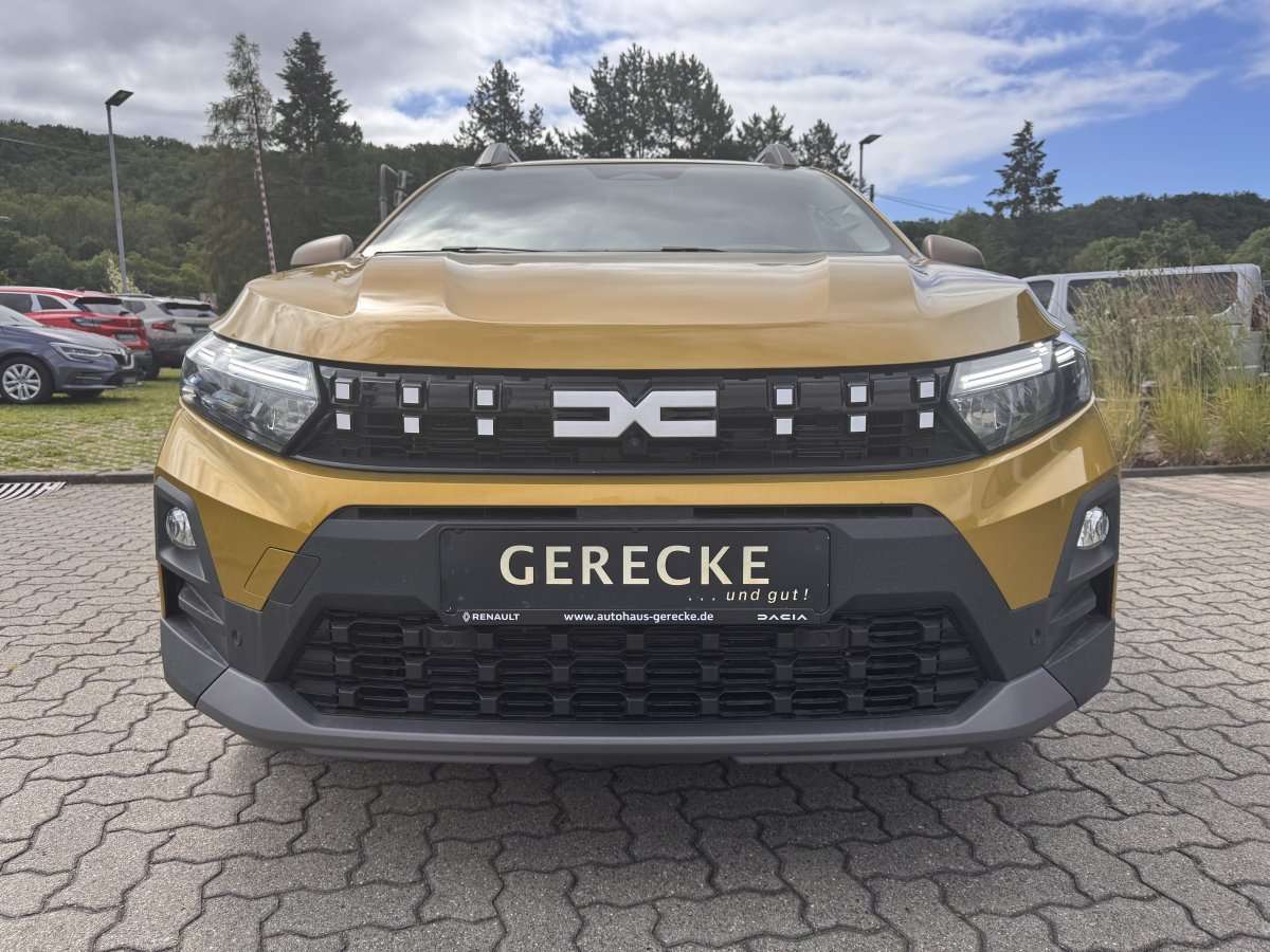 Fahrzeugbild eines Dacia Sandero