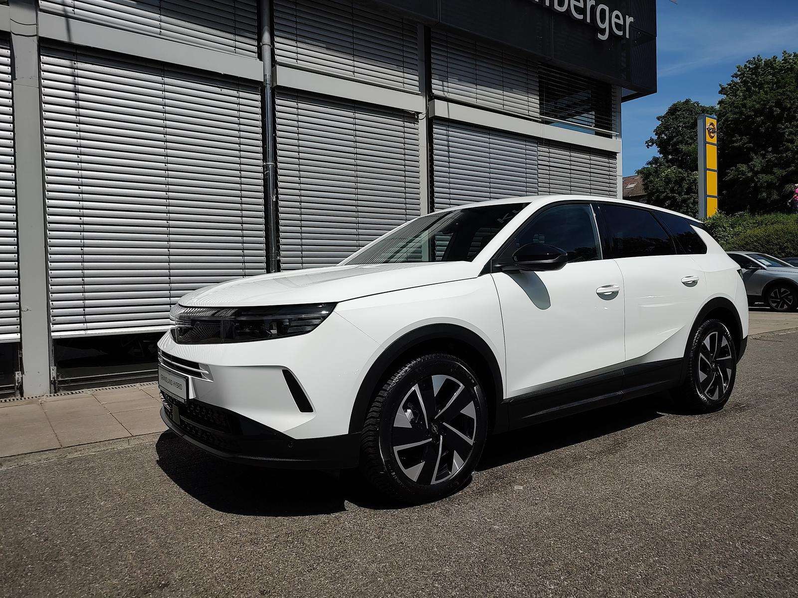 Fahrzeugbild eines Opel Grandland X