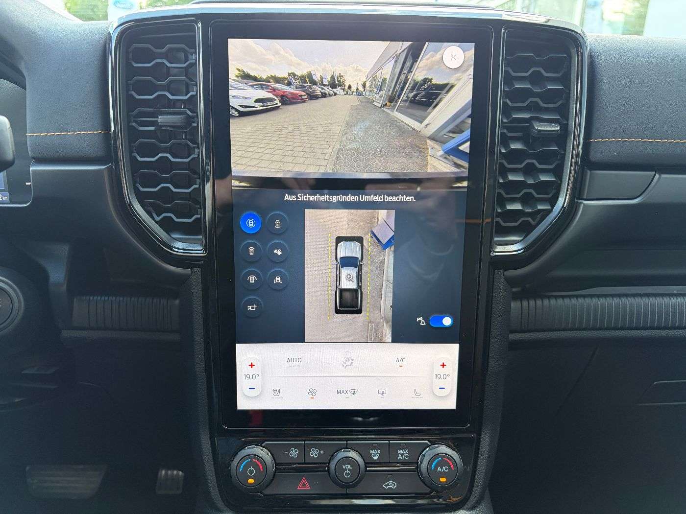 Fahrzeugbild eines Ford Ranger