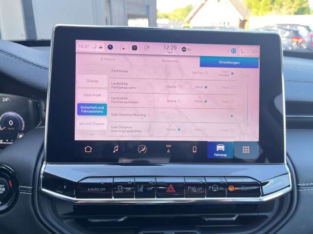 Fahrzeugbild eines Jeep Compass