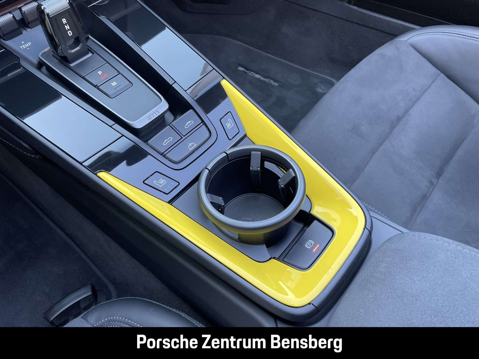 Fahrzeugbild eines Porsche 911