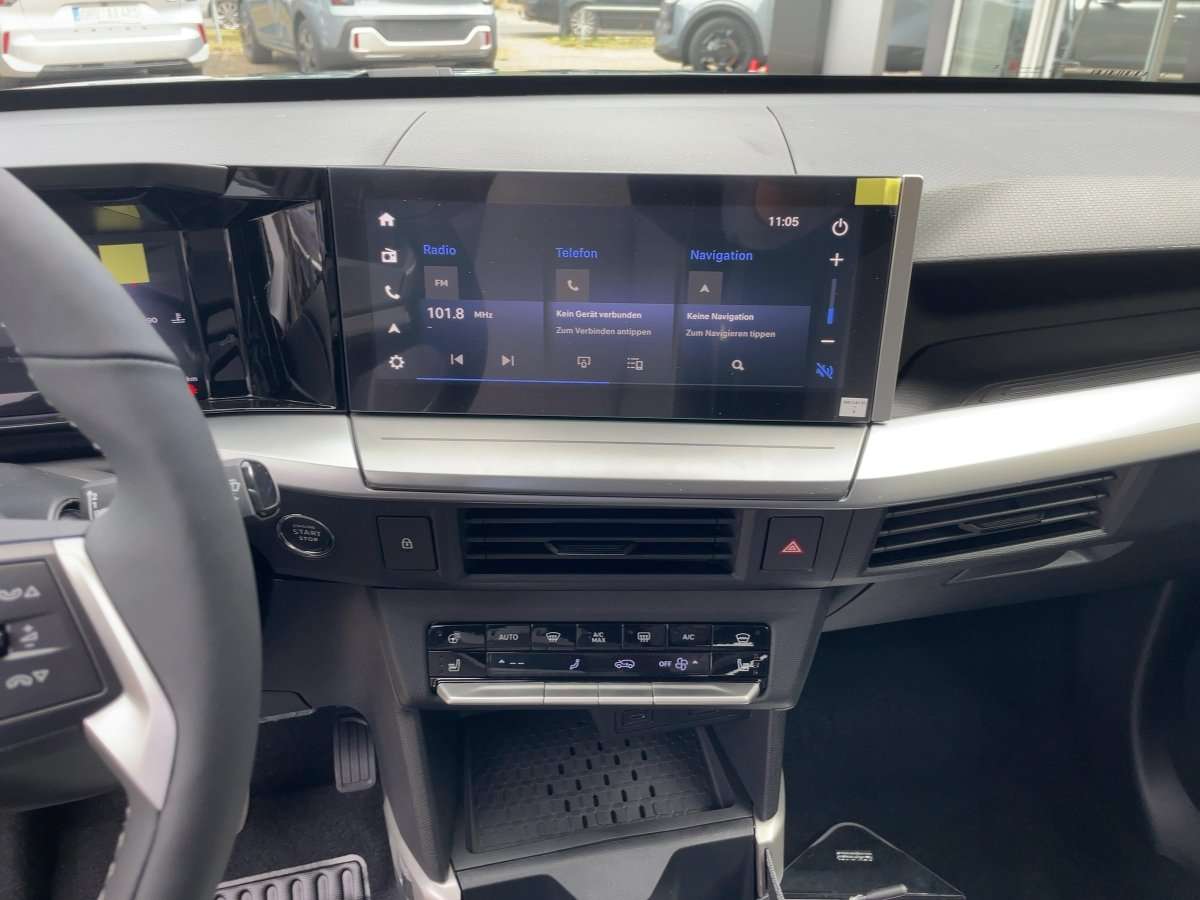 Fahrzeugbild eines Opel Frontera