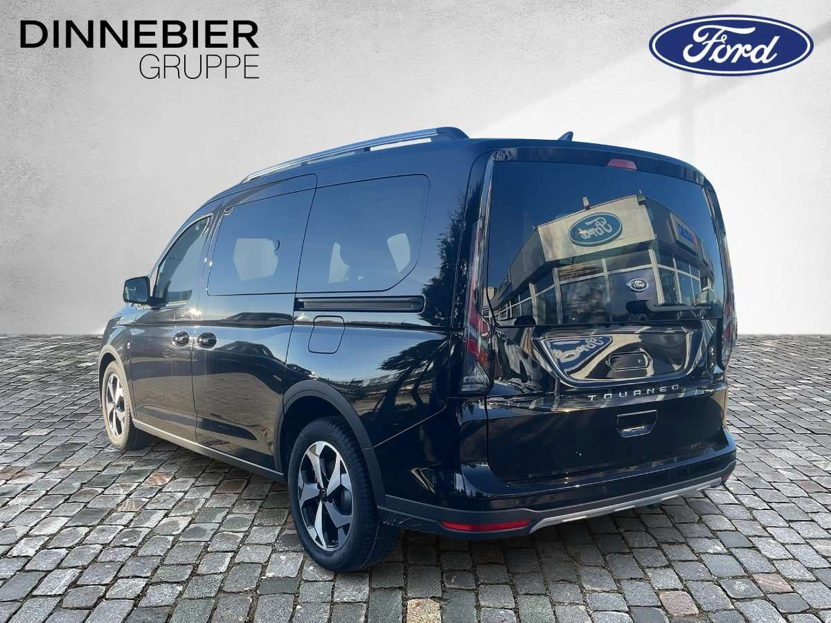 Fahrzeugbild eines Ford Grand Tourneo