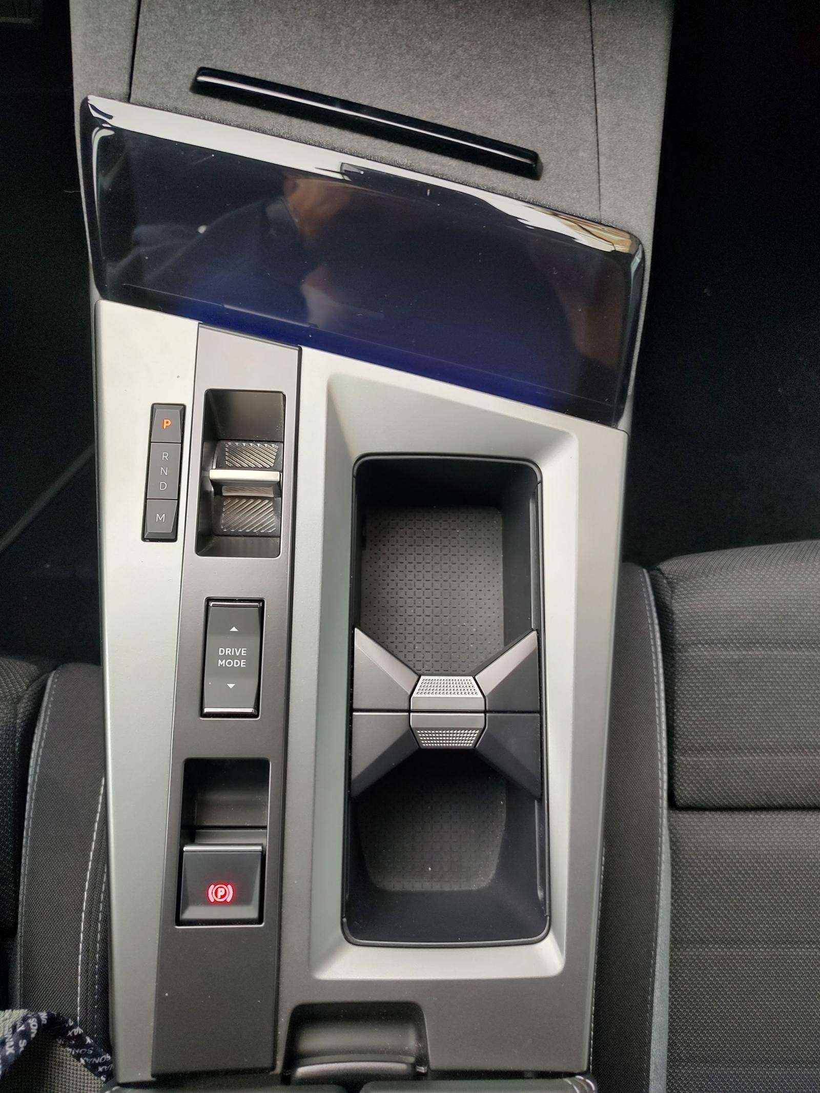 Fahrzeugbild eines Opel Grandland X