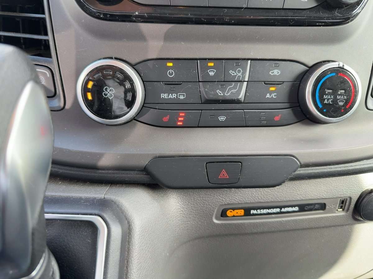 Fahrzeugbild eines Ford Transit Custom