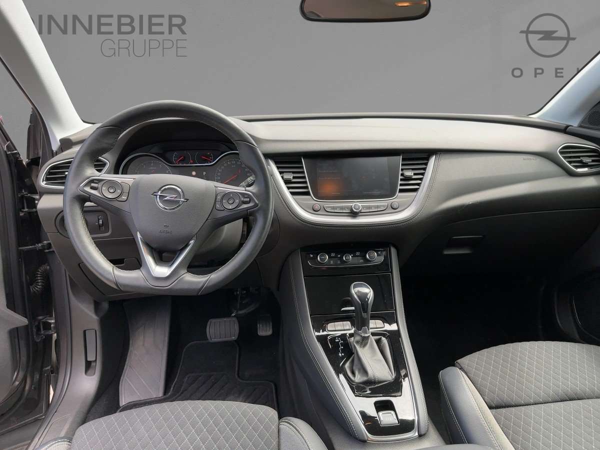 Fahrzeugbild eines Opel Grandland X