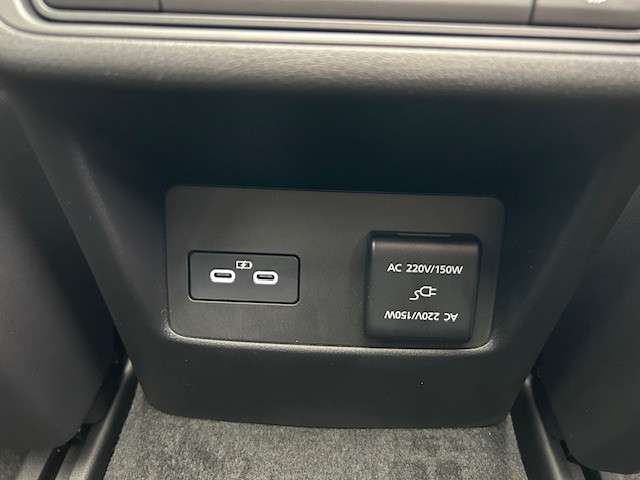 Fahrzeugbild eines Mazda CX-60