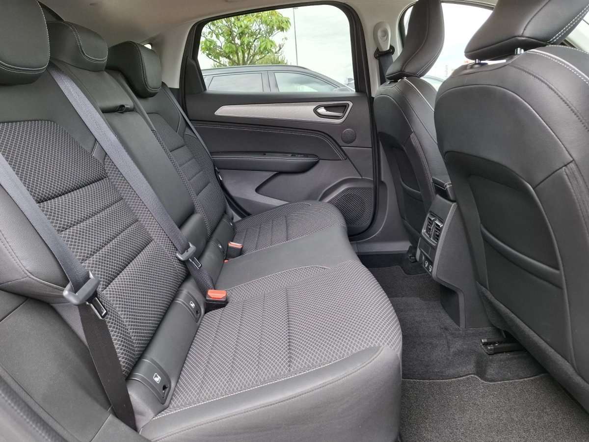 Fahrzeugbild eines Renault Arkana
