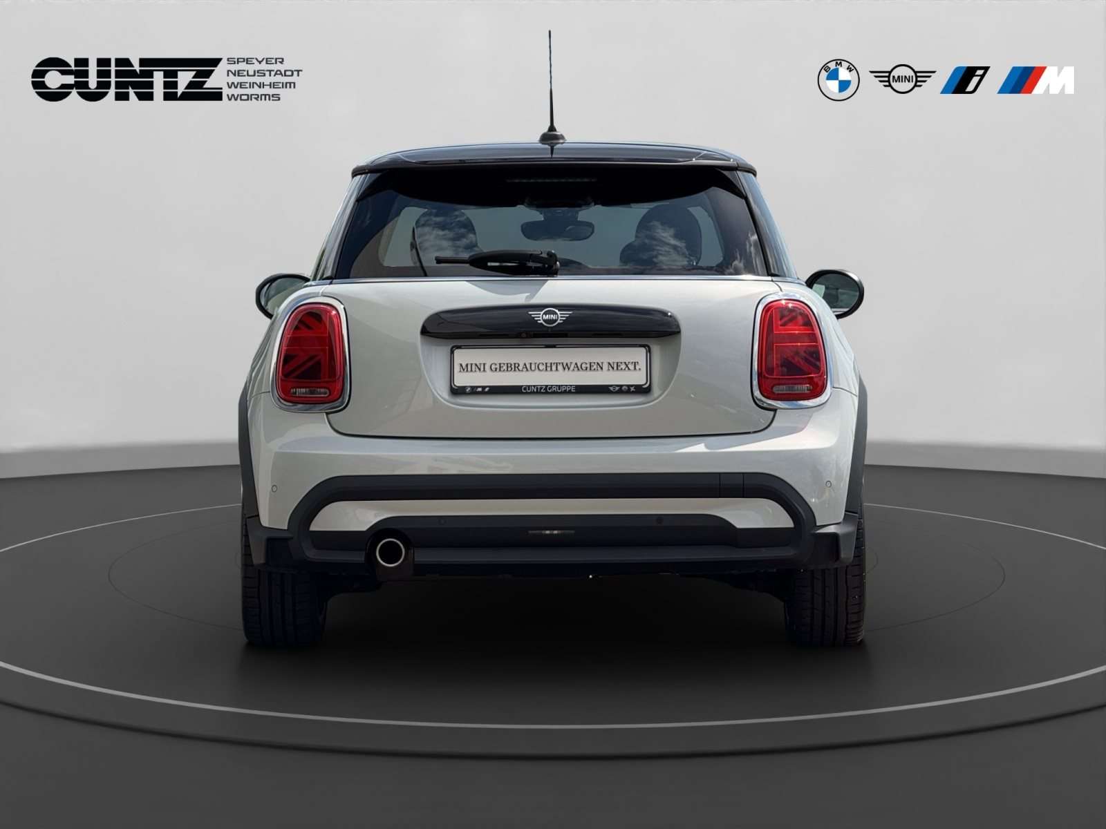 Fahrzeugbild eines MINI COOPER