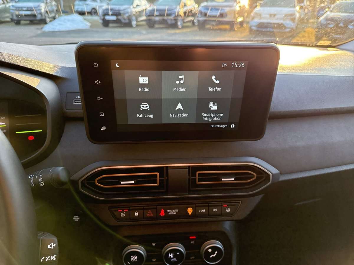 Fahrzeugbild eines Dacia Jogger