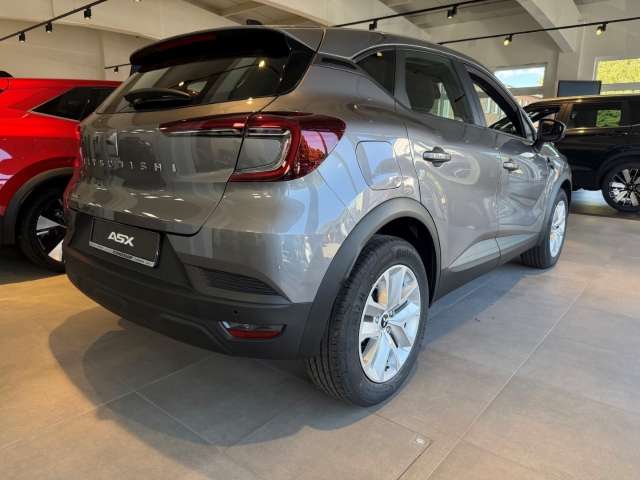 Fahrzeugbild eines Mitsubishi ASX
