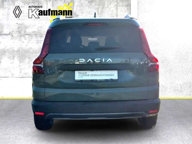 Fahrzeugbild eines Dacia Jogger