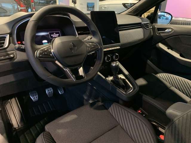 Fahrzeugbild eines Renault Clio