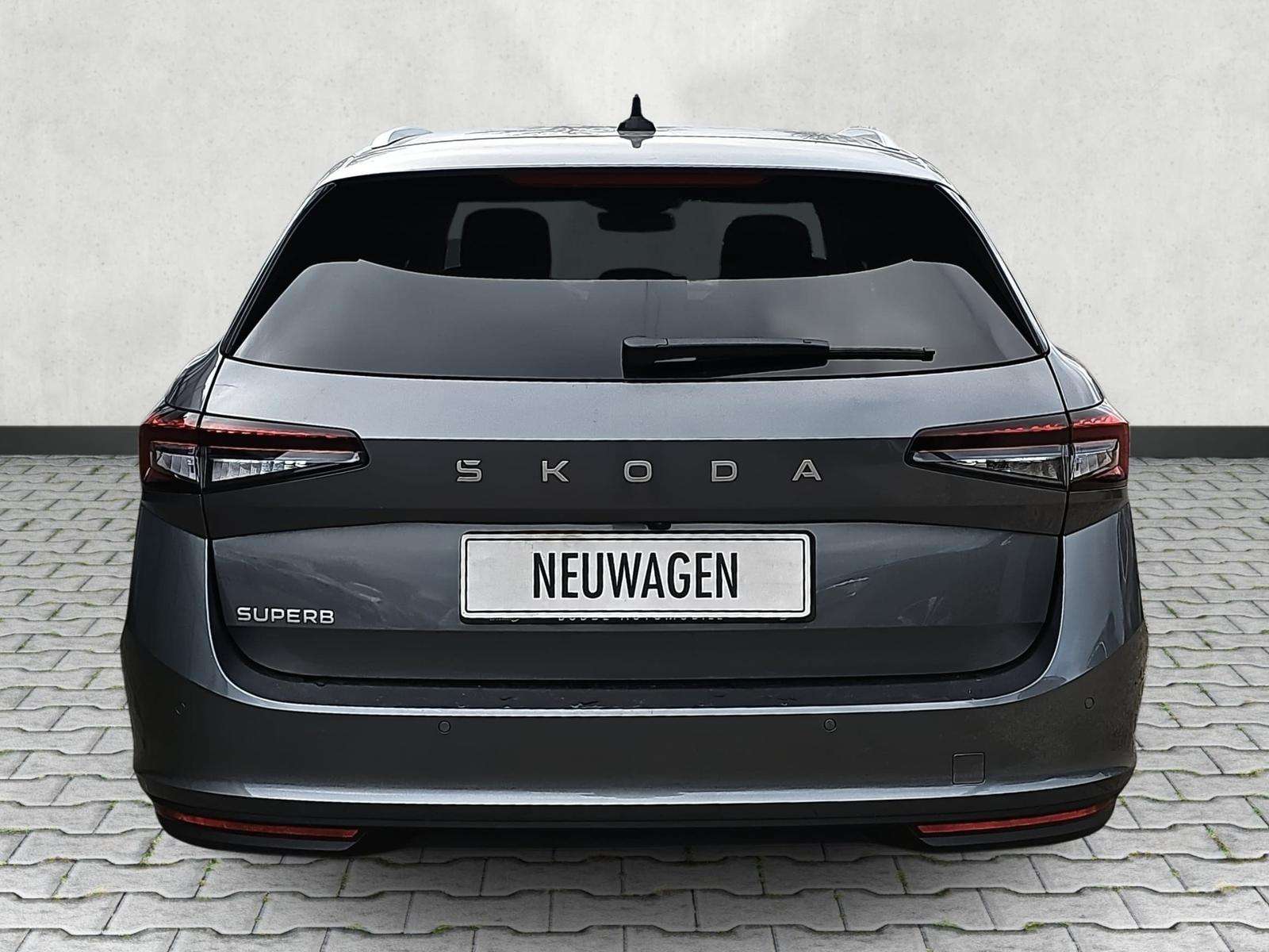 Fahrzeugbild eines Skoda Superb