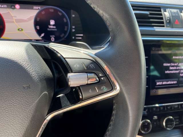 Fahrzeugbild eines Skoda Superb