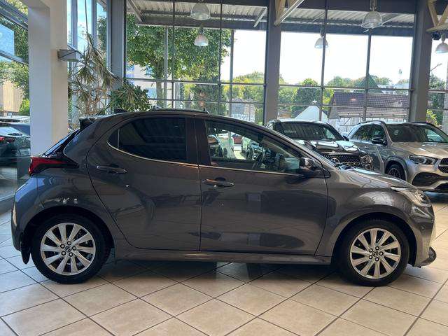 Fahrzeugbild eines Mazda Mazda2 Hybrid