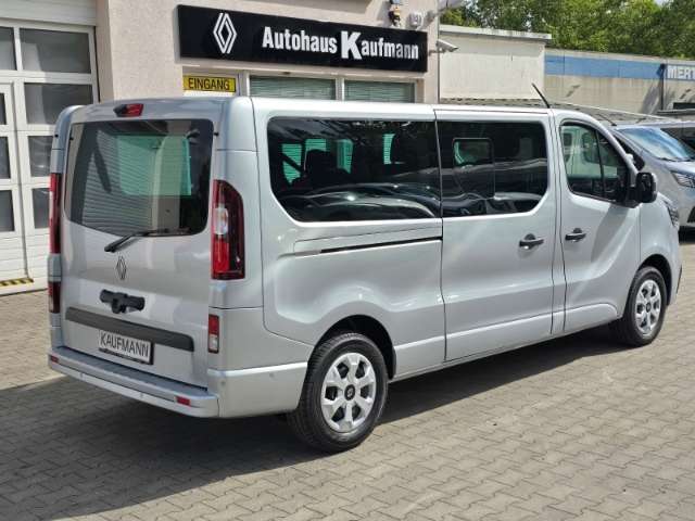 Fahrzeugbild eines Renault Trafic