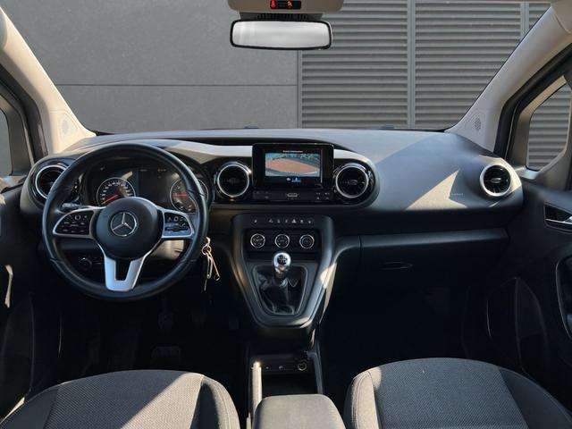 Fahrzeugbild eines Mercedes-Benz Citan