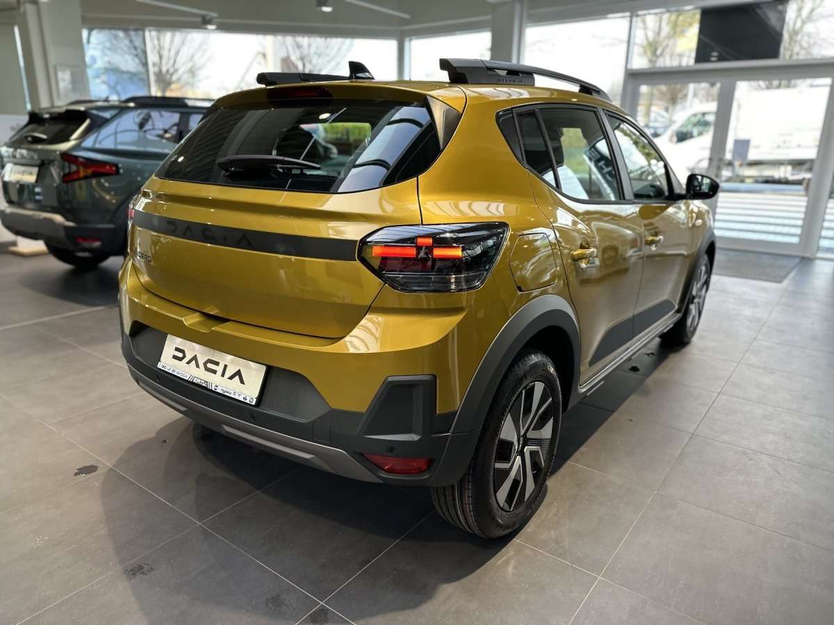 Fahrzeugbild eines Dacia Sandero