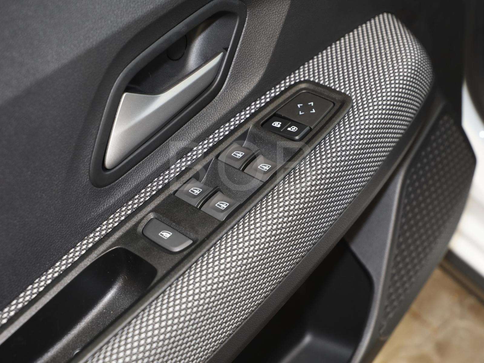 Fahrzeugbild eines Dacia Sandero