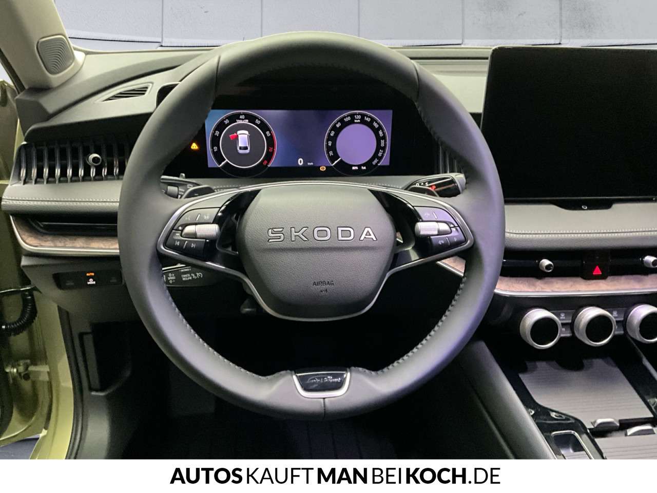 Fahrzeugbild eines Skoda Superb