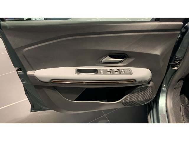 Fahrzeugbild eines Dacia Sandero