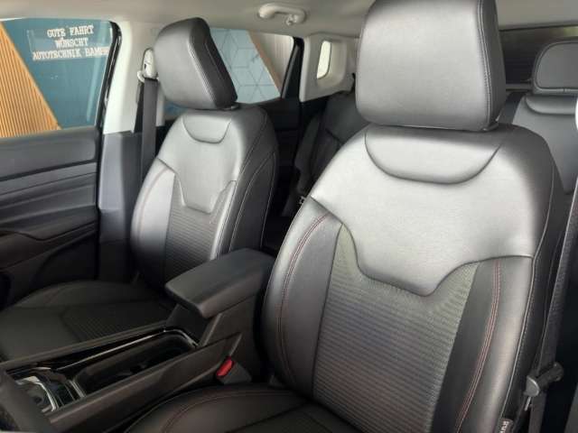 Fahrzeugbild eines Jeep Compass