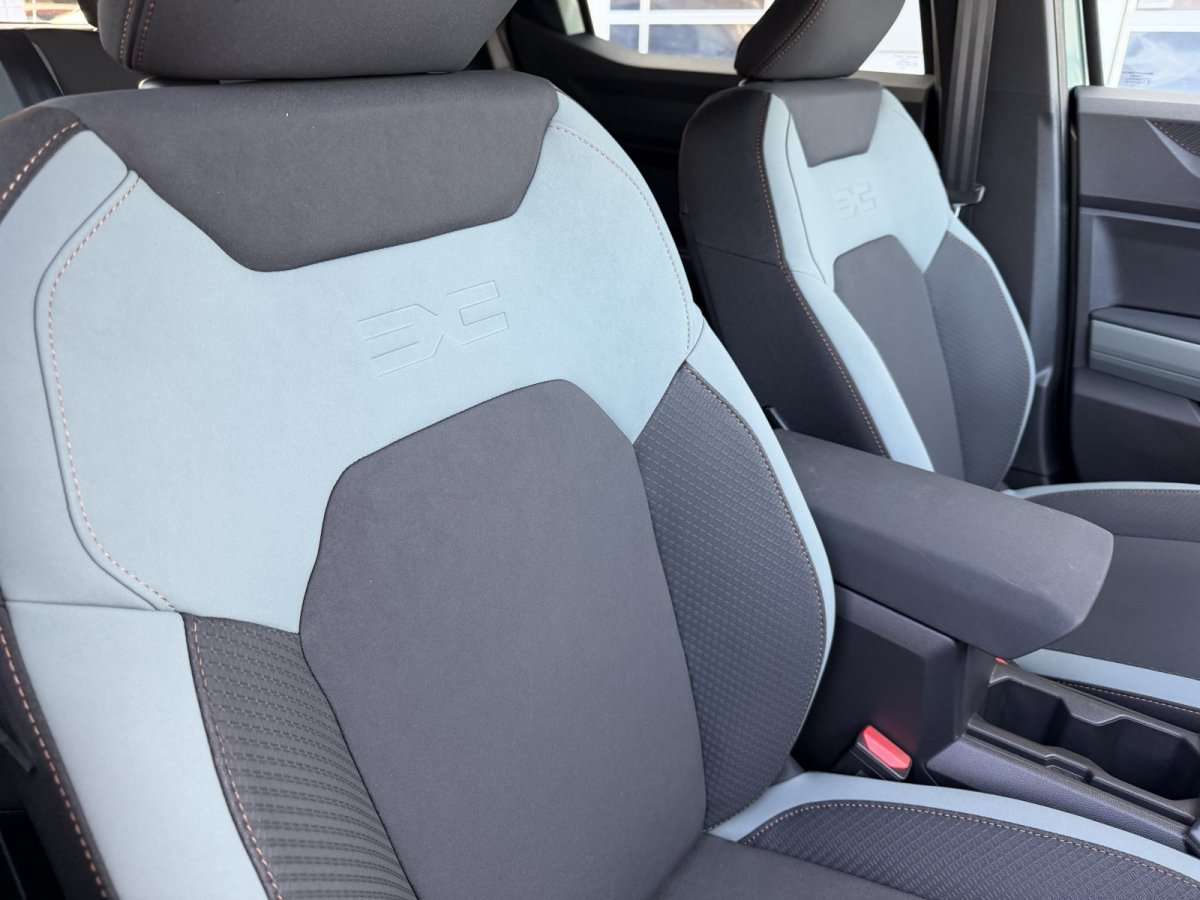 Fahrzeugbild eines Dacia Duster