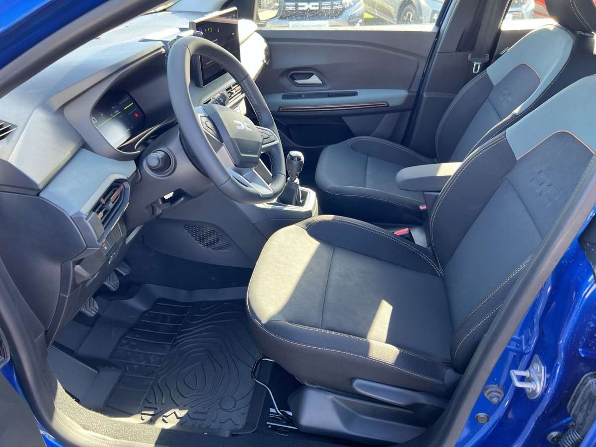 Fahrzeugbild eines Dacia Sandero