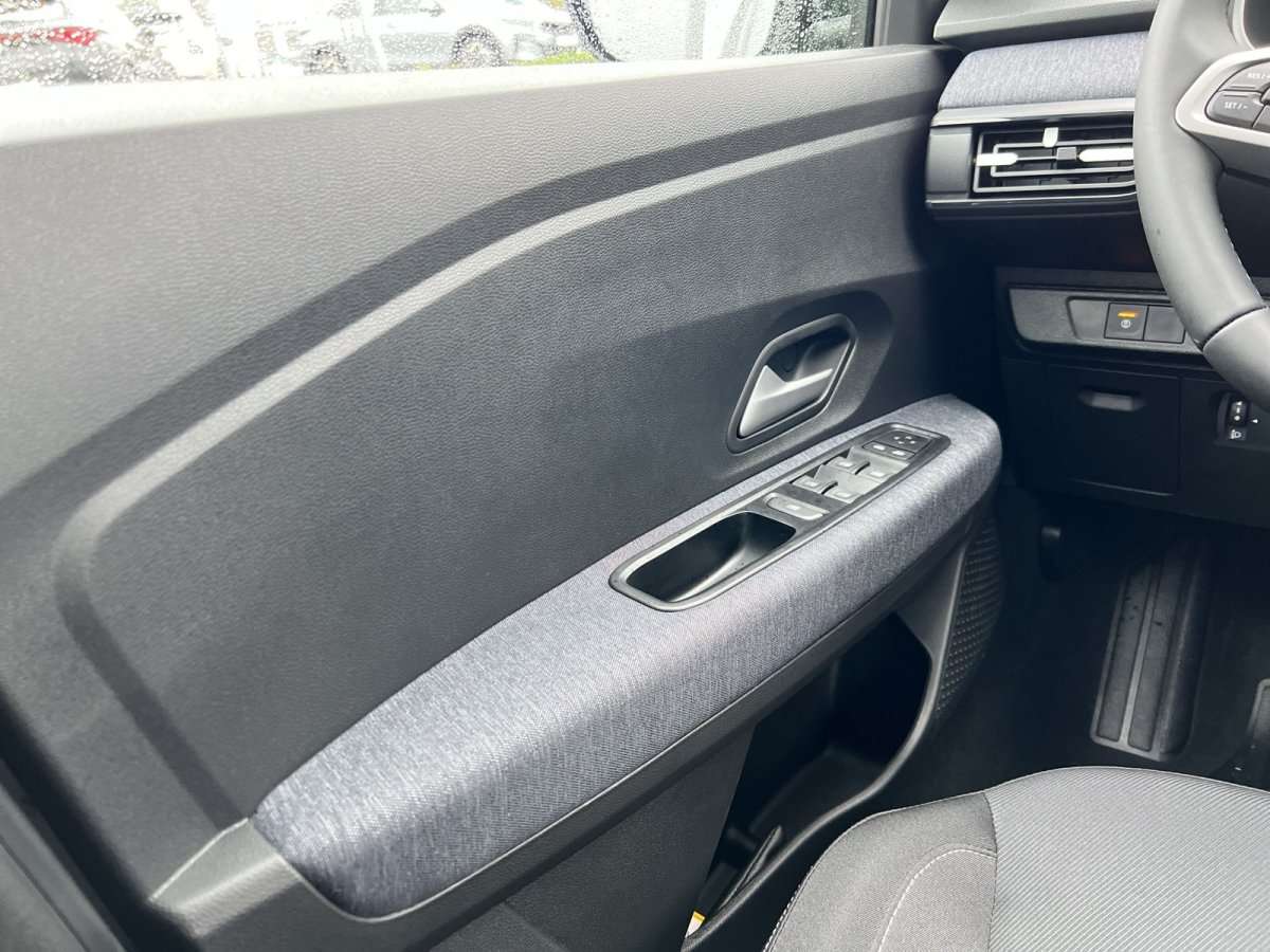 Fahrzeugbild eines Dacia Jogger