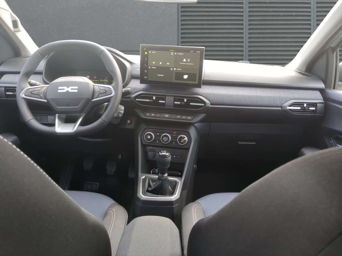 Fahrzeugbild eines Dacia Sandero
