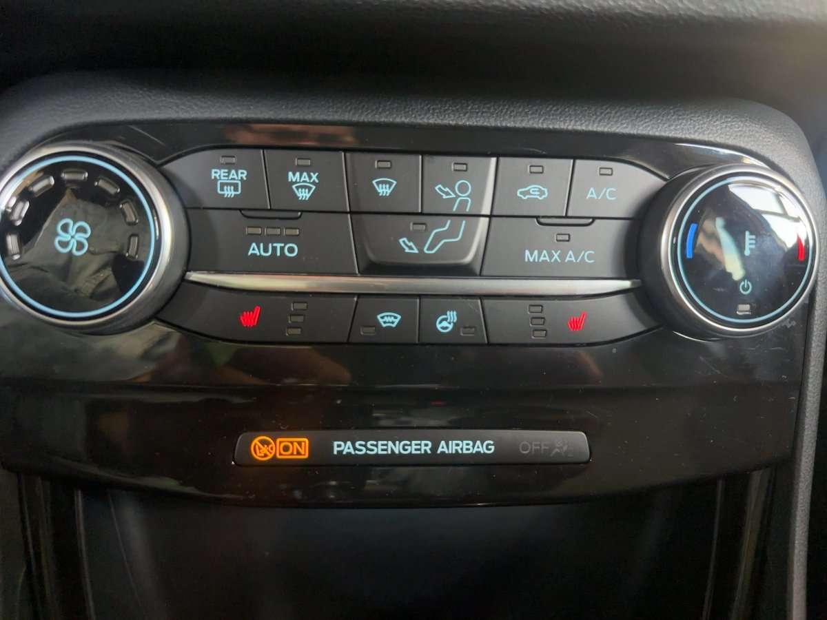 Fahrzeugbild eines Ford Puma