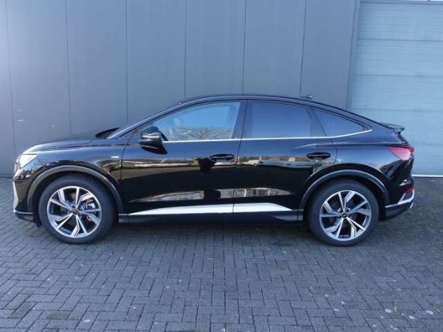 Fahrzeugbild eines Audi Q4 e-tron