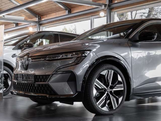 Fahrzeugbild eines Renault Megane E-TECH