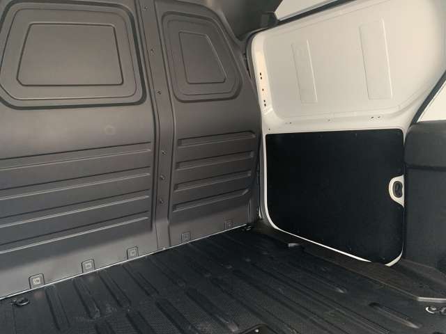 Fahrzeugbild eines Renault Kangoo E-TECH